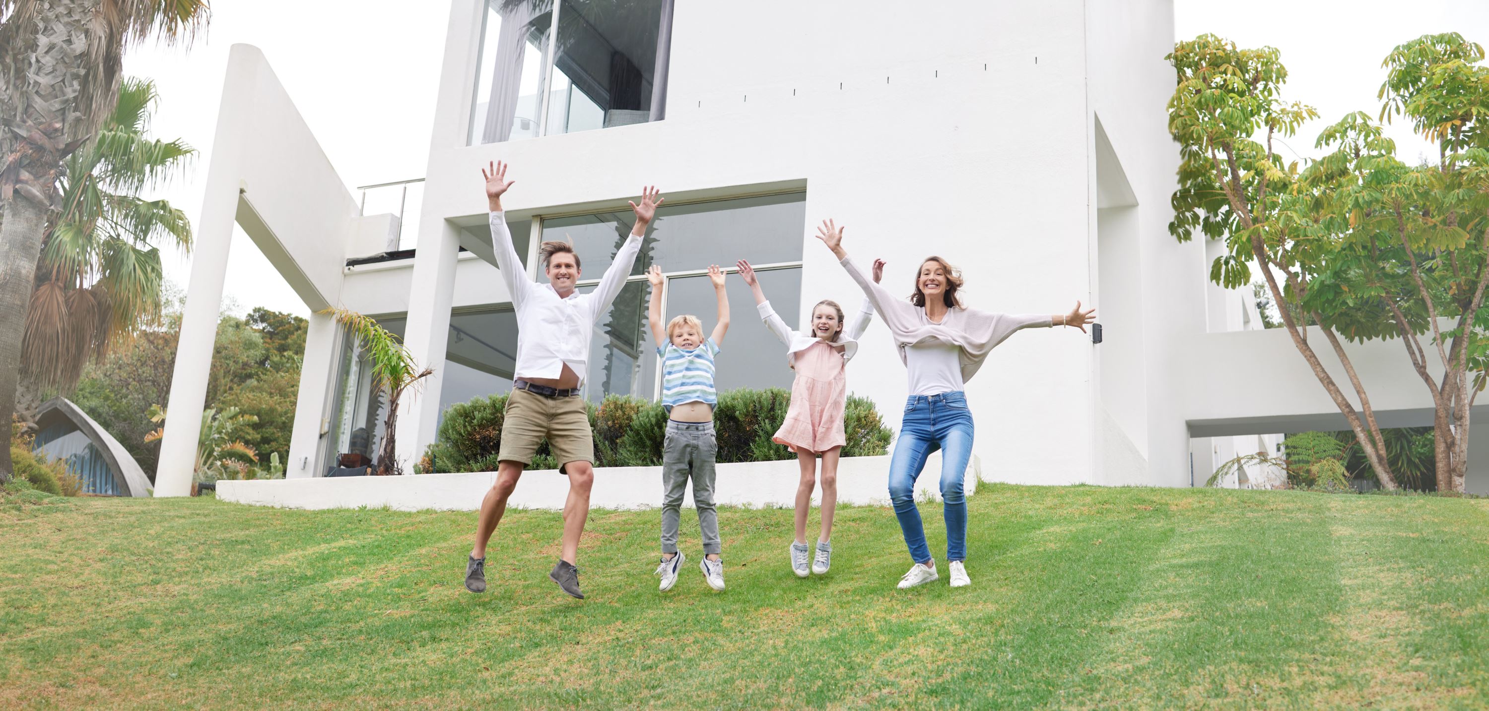 We make moving simple, fast, and stress-free for families and businesses across Front Royal